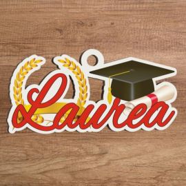 SCRITTA PERSONALIZZATA PER LAUREA CON CORONA TOCCO E PREGAMENA